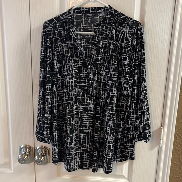 Tops Womens Blouse Poshmark